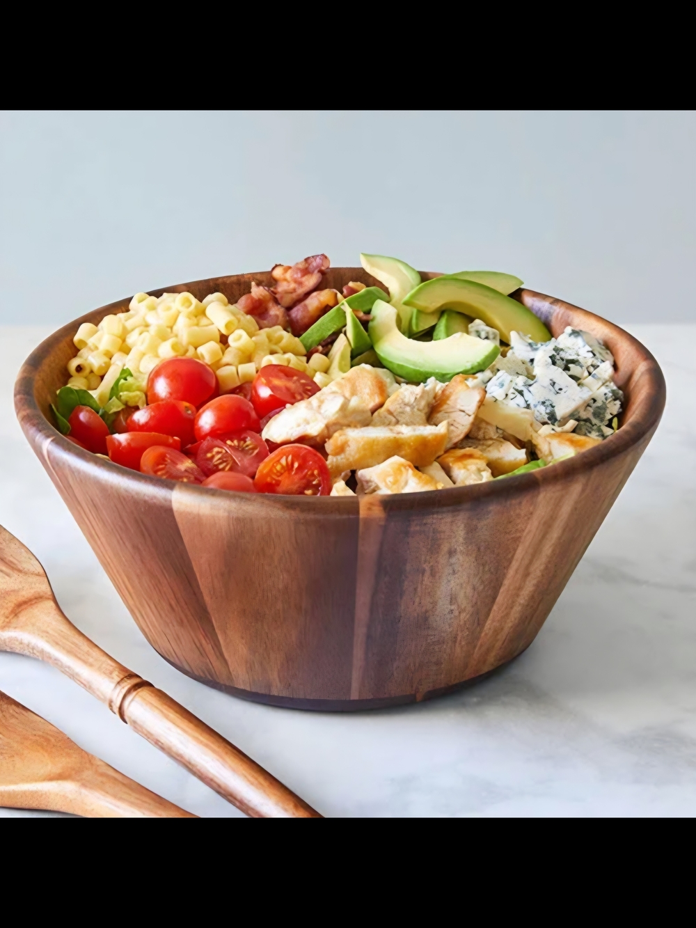 New Pampered Chef Wooden Salad Bowl with Servers - Natural Brown